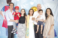 Jordi Palacios, Jordi Palacios, Gaby Perez, Gabriela Simon, Estefanía Perez, Jeronimo Fernandez y Donato Perez 11