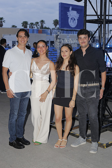 Jacobo Saenz, Alexia Fernandez, Marian Fernandez e Isi Sirvent 2