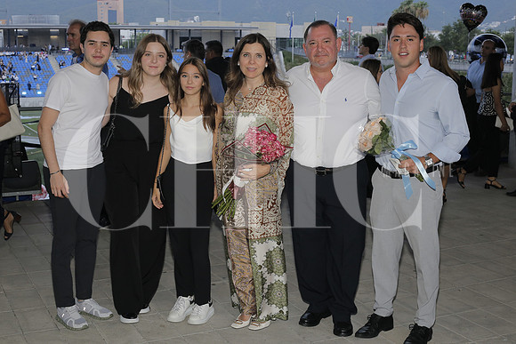 José Roberto Serna, Maria Valeria Garza, Natalia Garza, Sylvia Galvan, Cesar Garza y Raymundo Cantú 2