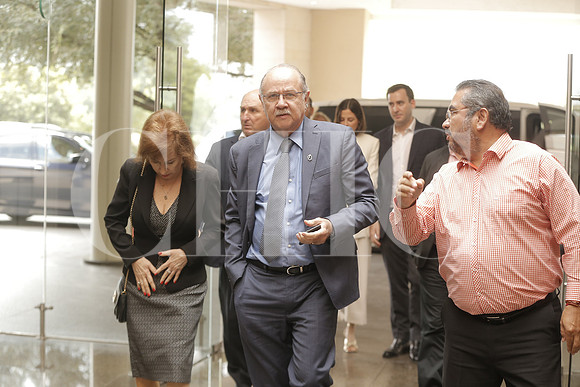 Ofelia Treviño y Javier Navarro Velasco 1