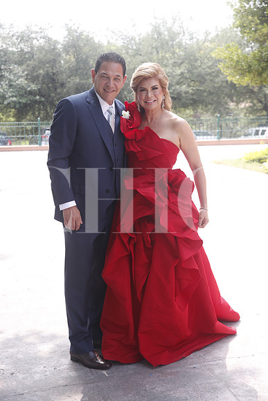 _1DX0502. Adolfo Cantu, Magda Chapa JPG
