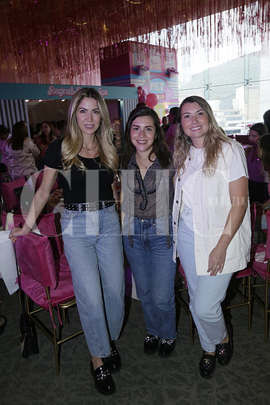 Caro Bravo, Liliana Castañeda y Karla Ramírez (2)