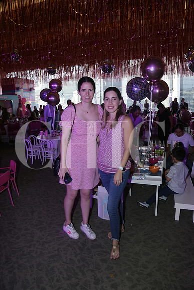 Daniela Calderón y Cecilia Peña (2)