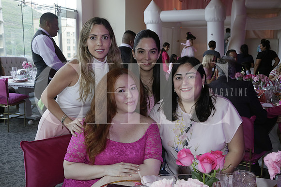 Lucia González, Yareli González, Sandra Carrasco y Ana Valle (2)