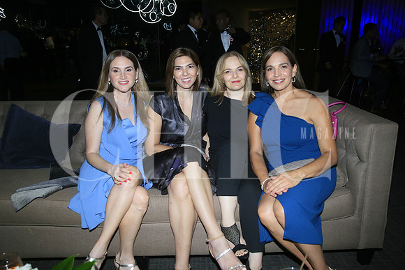 Carolina Menendez de Lozano, Myriam Morales de Gibertti, Marcela de los Santos y Laura Chapa de los Santo