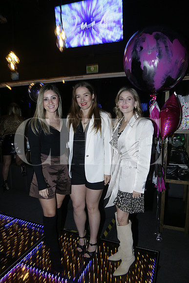 Cynthia Álvarez, Laura Villarreal y Erika Lankenau de Ortiz