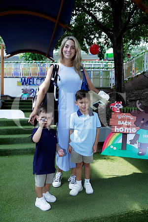 Cynthia Galarza de Garza, Juan Pablo Garza y León Garza (2)
