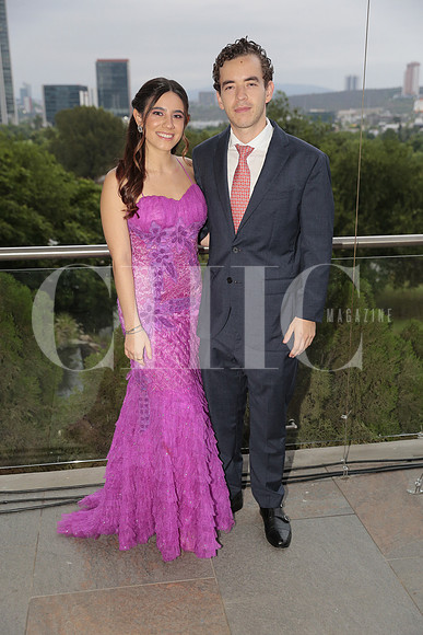 Luz Regina Gutierrez y Jose Contreras 1