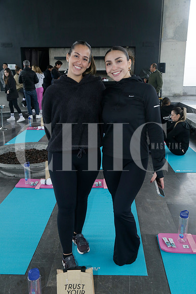 Paola Lavin y Dafne Nuñez (2)