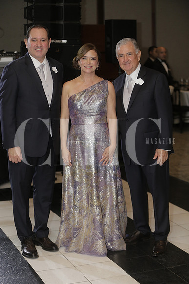 Francisco Fernandez y Delia Gonzalez de Fernandez y Jorge Lozano 2
