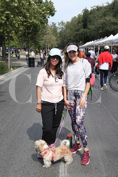 Cris Rodríguez y Alexandra Samorano