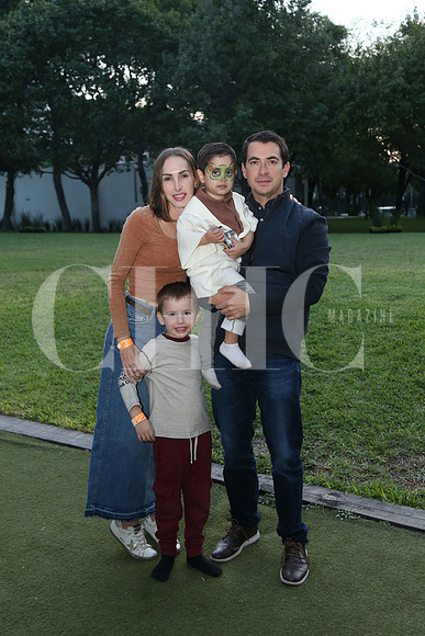 Romina Meyer de Segovia, Federico Pérez Salinas, Marcelo Segovia y Eugenio Segovia