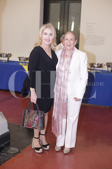 Cristina Sada Salinas y Lupita Molina de Elizalde 0