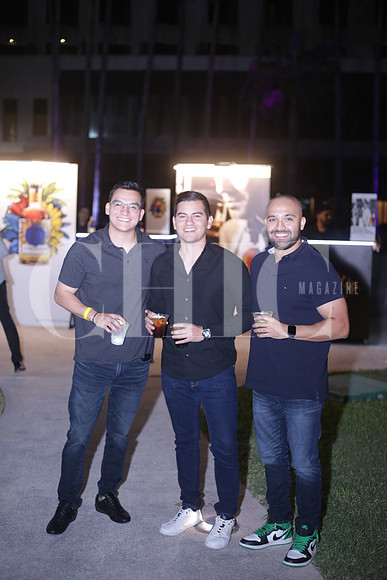 Fernadnbo Muruaga, Erick Gutiérrez y José Tovar 0
