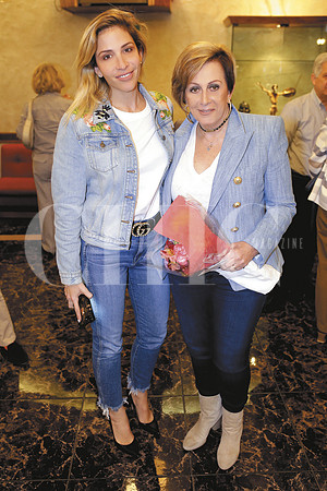 Yael Marcuschamer de Ackerman y Ruth Kleiman de Marcuschamer (1)