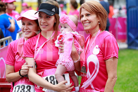 Norma Cavada de Cantú, Cristina Gutiérrez de Montemayor, Michelle Montemayor y Mane Chapa de Domínguez