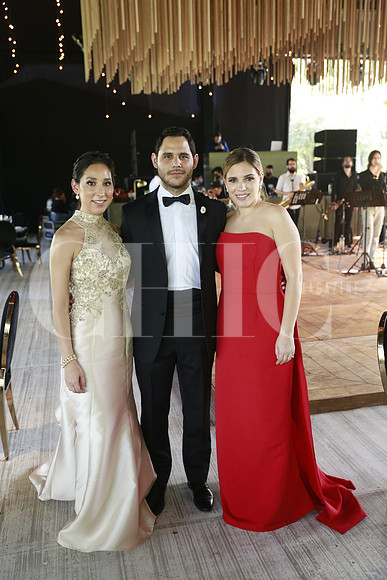 Lorena Fernandez, Gilberto Fernandez y Adiana Farias (4)