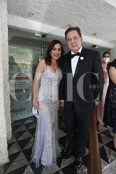 Rocío Fernandez de Garza y Gilberto Fernandez (3)