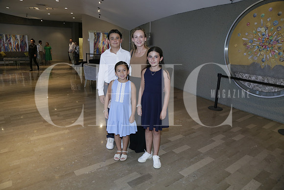Mauricio Llaguno, Valeria Garza de Llaguno, Cata Llaguno y Vale Llaguno (3)