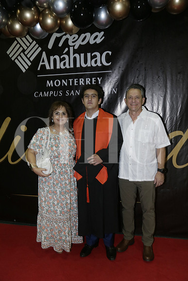 Claudia González de Romero, Juan Pablo Romero y Francisco Romero (3)