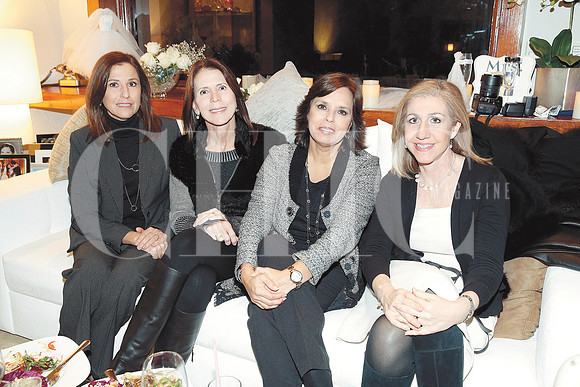 Pilar García de Fernández, Cosuelo Escudero, Martha Olvera de Rodríguez y María Eugenia García de Fernández