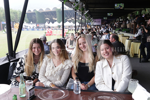 Paula Martín del Campo, Valeria Martin del Campo, Paulina Bours y Valeria Creuheras