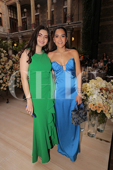 Hilda Martinez y Susana Garza 2