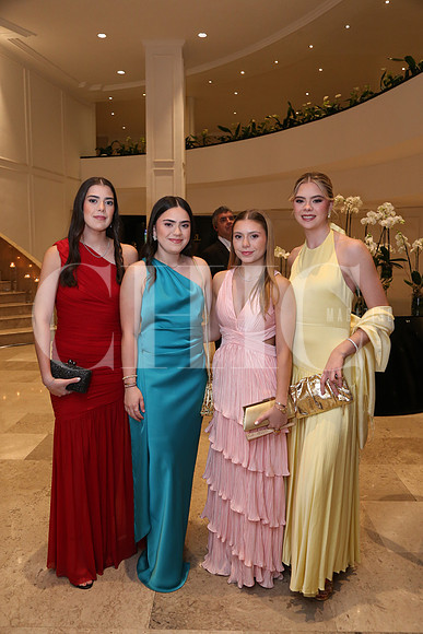 Raquel Colyer, Valeria Colyer, Andrea Colyer y Vivian Colyer 1