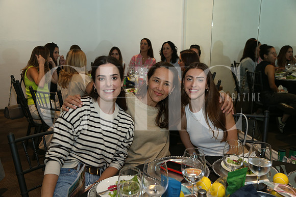 Ana Isabel García, Luisa Monter y Daniela Peralta