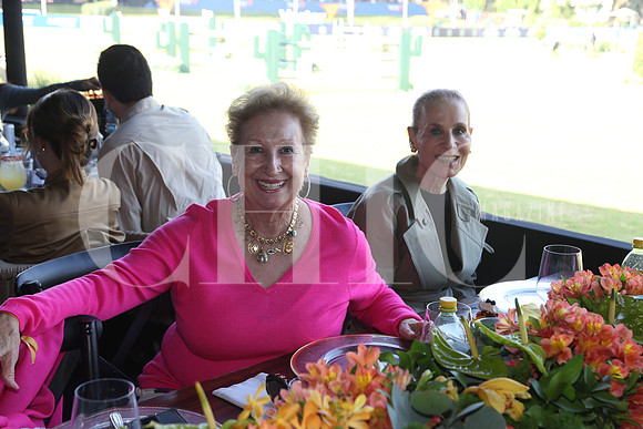 Alejandra Sada y Nelly Sada