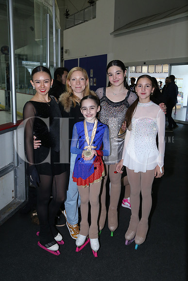 María Ignacia Castro, Michelle Cantú, Emma Junco, Nataly Ramos y Victoria de León