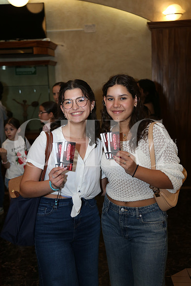 Sofia Ramírez y Verónica Vargas 0