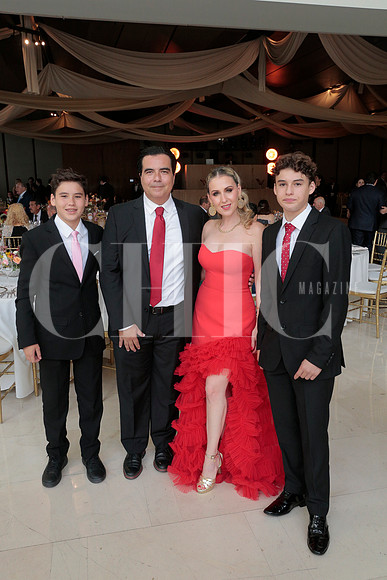 Roberto Romero, Dante Romero, Nancy Romero y Dante Romero 2