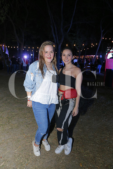 Cristy Garza y Gigi Garza (2)