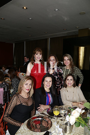 Martha Montemayor de Salinas, Nora Ortiz, Celina Falcón,Margarita Escalante y Nora Segovia de Iglesias