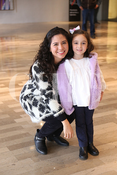 Cassadra Palacios y Lia Bay1