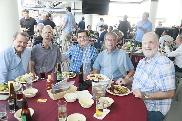 Arturo Salinas, Guillermo Voca, Javier Vela, Enrique Lozano y Miguel Rodríguez