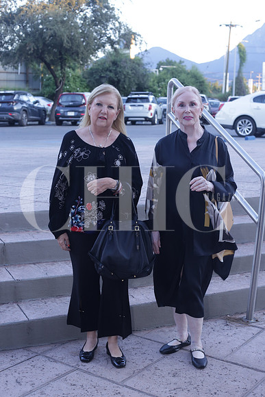 Delia Salinas y Lucila Araico 1