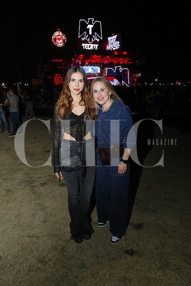 Mariana Perches y Pilar Chapa (4)