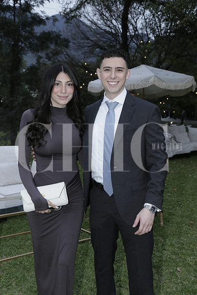 Andrea Meza y René Martínez