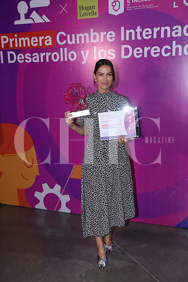 Romina Sacre 0
