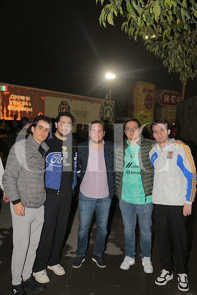 Rodrigo Guajardo, Alex Belden, Salvador Zambrano, Leo Guajardo y Marcelo Salazar 2