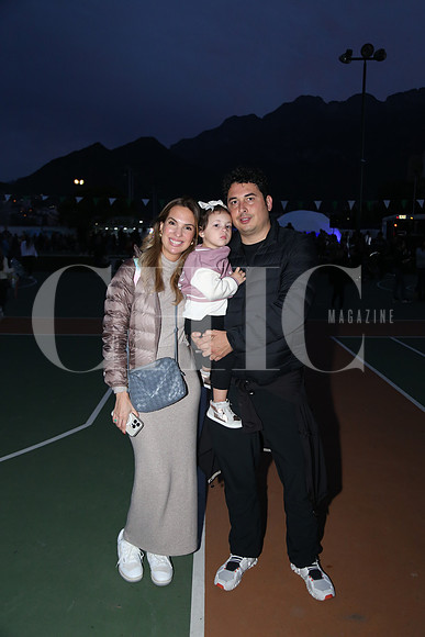 Ileana González, Eva Meade y Enrique Meade