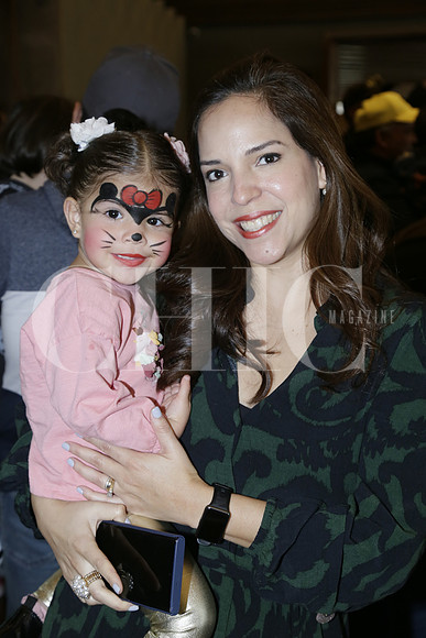 Andrea Reyes y Aurora Valdez de Reyes