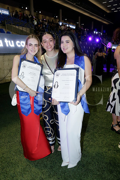 María del Mar Vásconez, Sofia Moreno y Cristina Chibana (3)