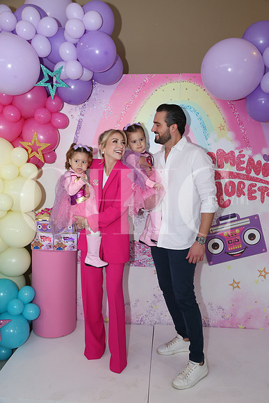 Sofia Salinas, Mario Blásquez, Doménica Blásquez y Loretta Blásquez 3