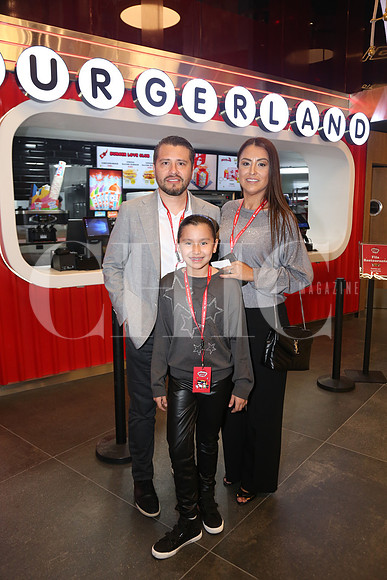 Jair Espinoza, Liz de Carillo y Maye Espinoza