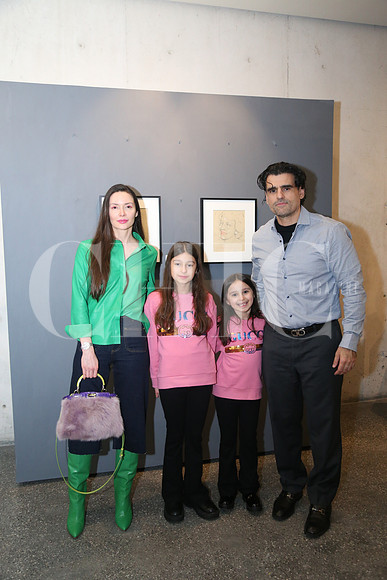 Brenda Martínes de Saldivar, Zoe Saldivar, Nicole Saldivar y Fernando Saldivar 2