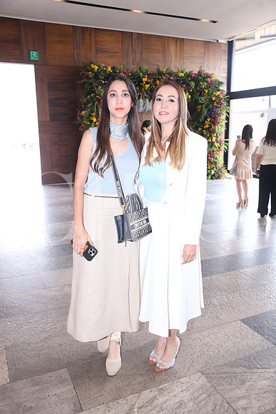 Maribel Martínez y Mabis González 1
