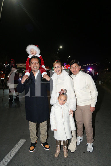 ALCALDE Y FAMILIA 10